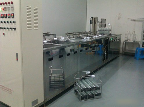 >八槽式超声波清洗机